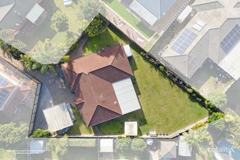 Property photo of 18 Cornwall Close Heritage Park QLD 4118