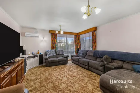 Property photo of 18 Wragg Street Somerset TAS 7322