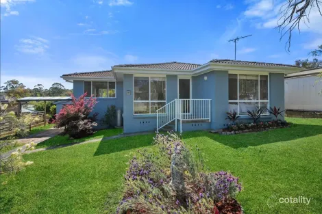 7 Hibiscus Cl, Bateau Bay, NSW 2261