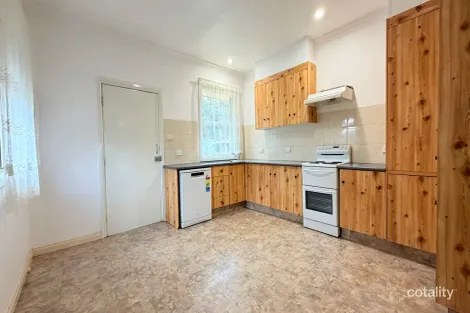Property photo of 18 Mitchell Street Parkes NSW 2870