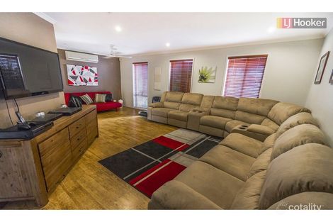 Property photo of 21 Lachlan Crescent Roxburgh Park VIC 3064