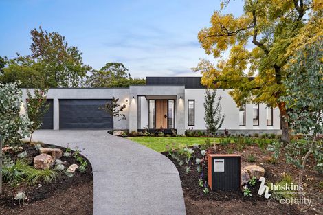 1 Rouseglen Ct, Ringwood North, VIC 3134