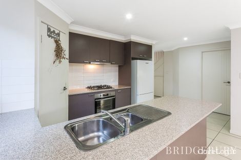 Property photo of 2 Riviera Crescent North Lakes QLD 4509