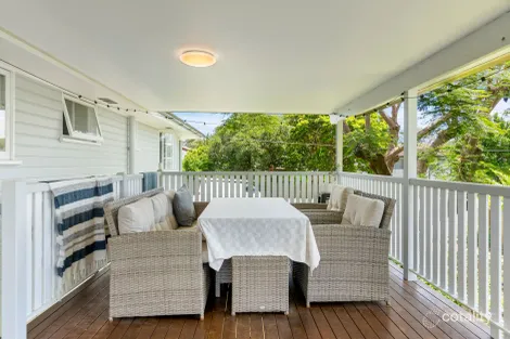 Property photo of 11 Cross Street Mitchelton QLD 4053