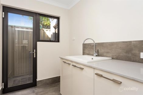 Property photo of 2 Lyn Close Riverton WA 6148