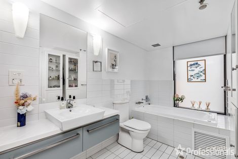 Property photo of 1302/104 North Terrace Adelaide SA 5000