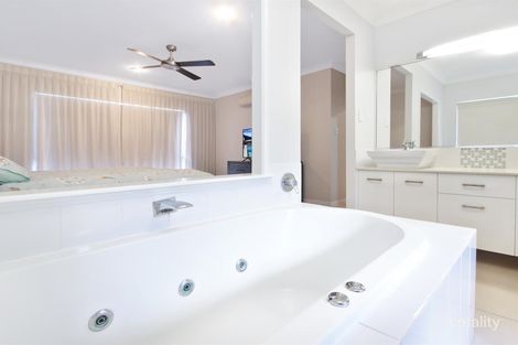 Property photo of 5/5 Iridescent Drive Trinity Park QLD 4879