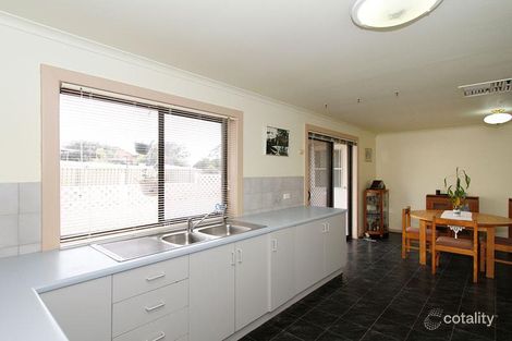 Property photo of 8 Owen Court Christie Downs SA 5164