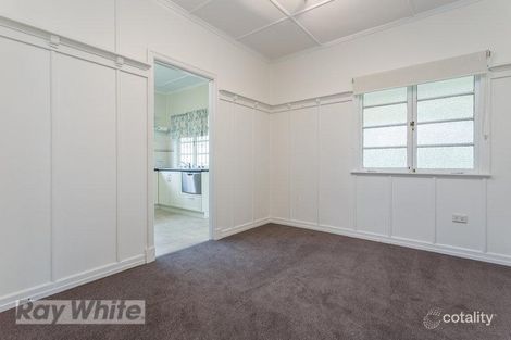 Property photo of 27 Bennetts Road Camp Hill QLD 4152