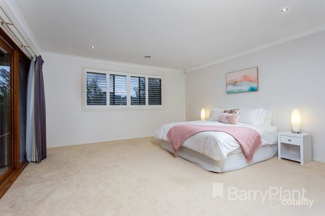 Property photo of 27/1 Greg Norman Drive Point Cook VIC 3030