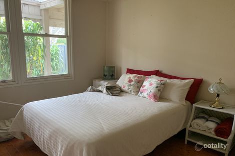 Property photo of 3 Hillside Avenue Eildon VIC 3713