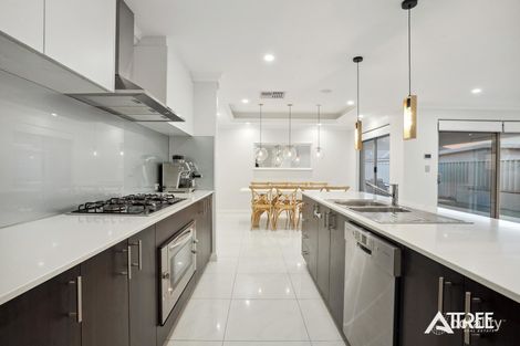 Property photo of 28 Duckbill Loop Southern River WA 6110