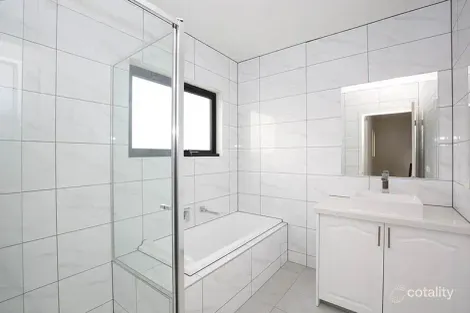 Property photo of 3/10 Boronia Grove Doncaster East VIC 3109