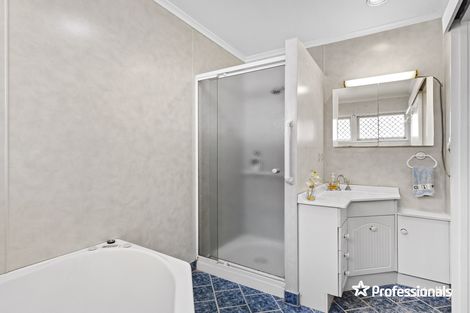 Property photo of 5 Narwin Grove Ferny Hills QLD 4055