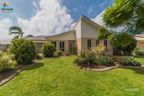 Property photo of 3 Whitehaven Drive Blacks Beach QLD 4740