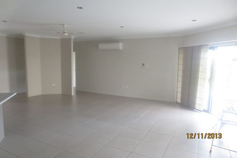 Property photo of 22 Afton Way Mount Louisa QLD 4814