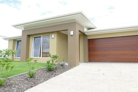 9 Parrot Pl, Mountain Creek, QLD 4557