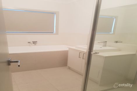 Property photo of 7 Prestige Drive Kalkallo VIC 3064