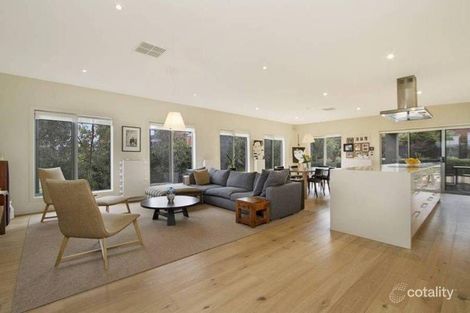 Property photo of 18 Earlington Crescent Sunbury VIC 3429