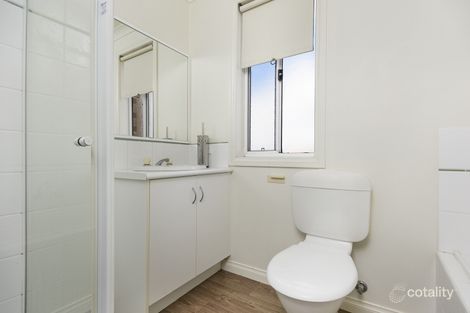 1 Bentley Pl, Ballarat East, VIC 3350