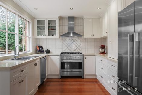 Property photo of 26 Gallery Gate Road Yallambie VIC 3085