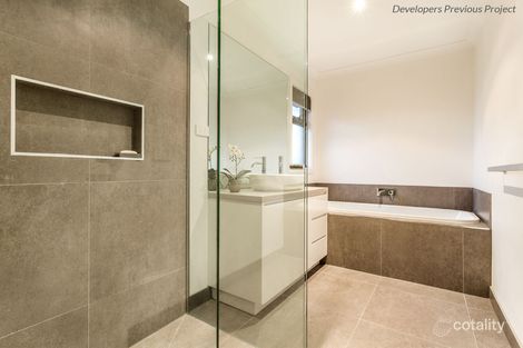 Property photo of 21 Glendowan Road Mount Waverley VIC 3149