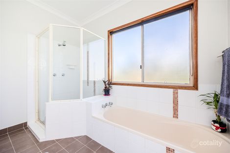 Property photo of 16 Petrel Avenue River Heads QLD 4655