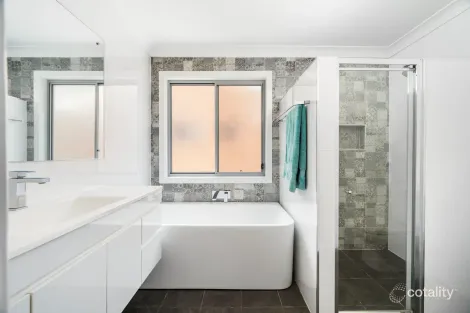 Property photo of 50 King Albert Avenue Tanilba Bay NSW 2319