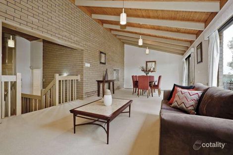 Property photo of 32 Tallow Wood Drive Greensborough VIC 3088