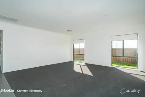 Property photo of 23 Taranga Street Gledswood Hills NSW 2557