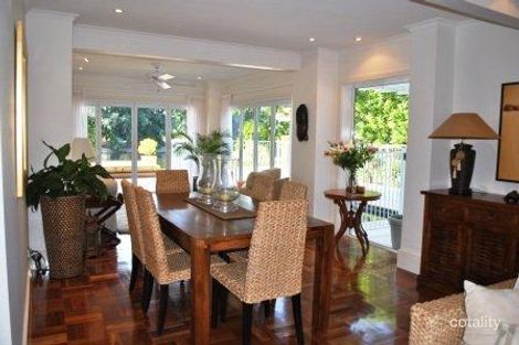 Property photo of 4905 Berkshire Crescent Hope Island QLD 4212