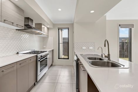 Property photo of 10 Bulleringa Street Pimpama QLD 4209