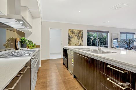 Property photo of 52 Millicent Drive Craigieburn VIC 3064