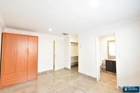 Property photo of 4 Guraga Way Byford WA 6122