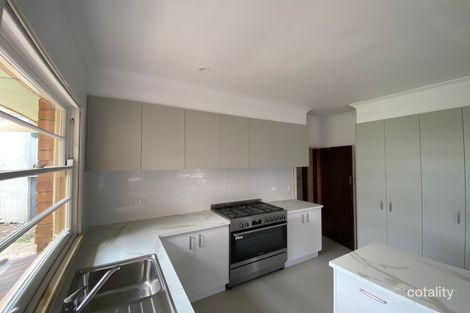 Property photo of 33 Bay Street Rippleside VIC 3215
