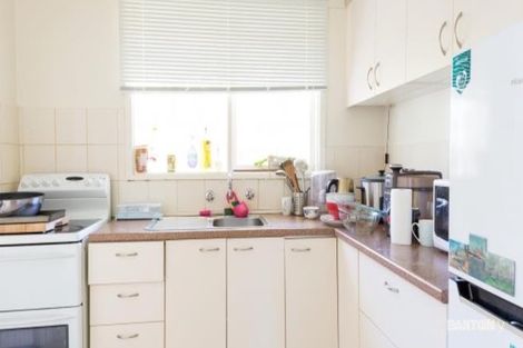 1/274 Churchill Ave, Sandy Bay, TAS 7005