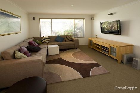Property photo of 9 Newark Way Secret Harbour WA 6173