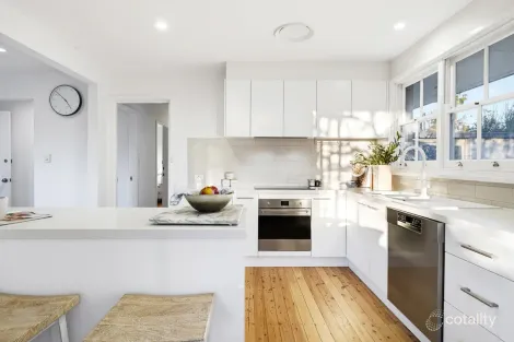 Property photo of 23 Glen Street Belrose NSW 2085