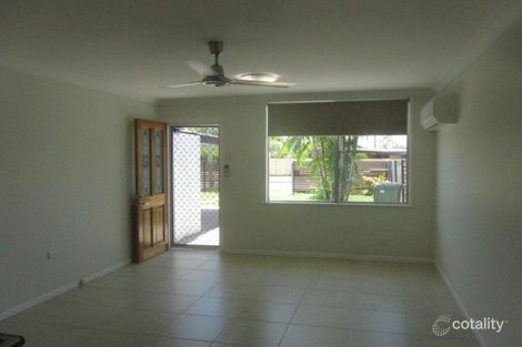 Property photo of 2/18 Wandella Crescent Cranbrook QLD 4814