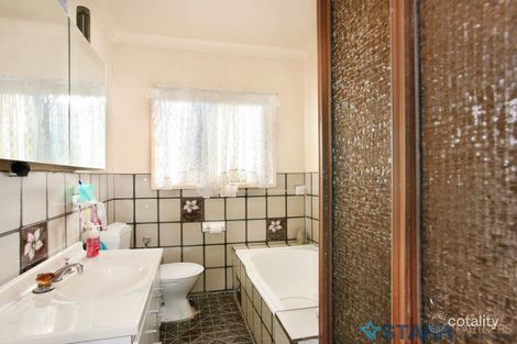 Property photo of 6 Clement Street Guildford NSW 2161