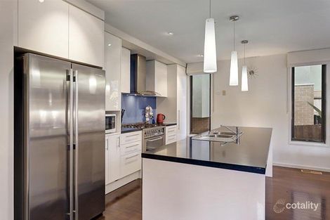 Property photo of 31 Cinnabar Avenue Mount Waverley VIC 3149