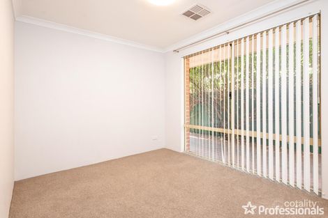 Property photo of 16 Helidor Place Forrestfield WA 6058