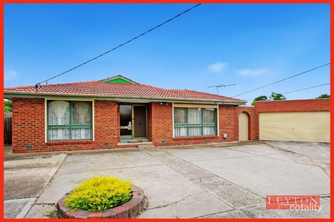 8 Mulgoa Ct, Keysborough, VIC 3173