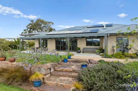 Property photo of 13 Jenny Court Mansfield VIC 3722