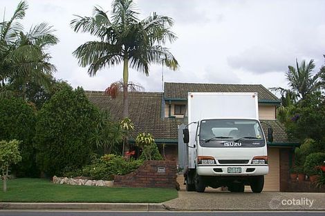 79 Bridgnorth St, Carindale, QLD 4152