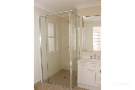 L/10 Leyden Dr, Oakey, QLD 4401