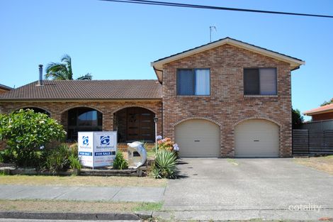 99 South St, Tuncurry, NSW 2428