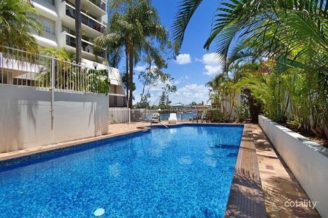 Property photo of 32 Riverview Parade Surfers Paradise QLD 4217