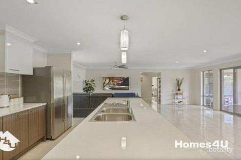 Property photo of 61 Burdekin Circuit Warner QLD 4500