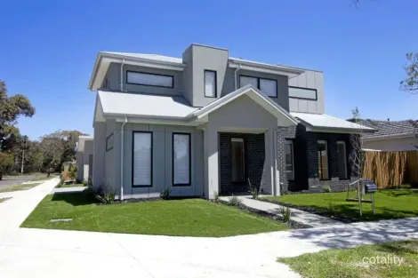 1 Percy St, Newport, VIC 3015
